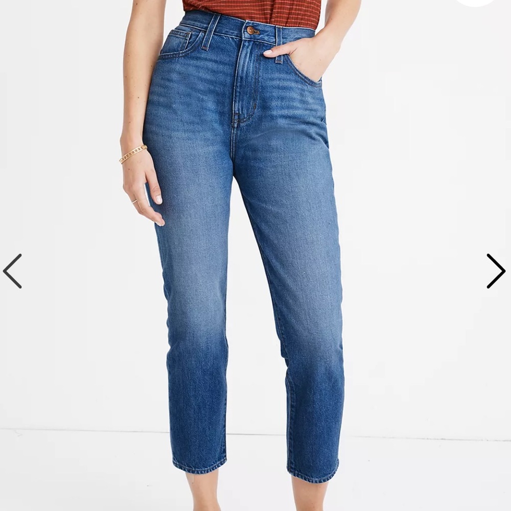 Madewell 100% Cotton High Rise Mom Jean in Stratfield Wash | Clothing Staple